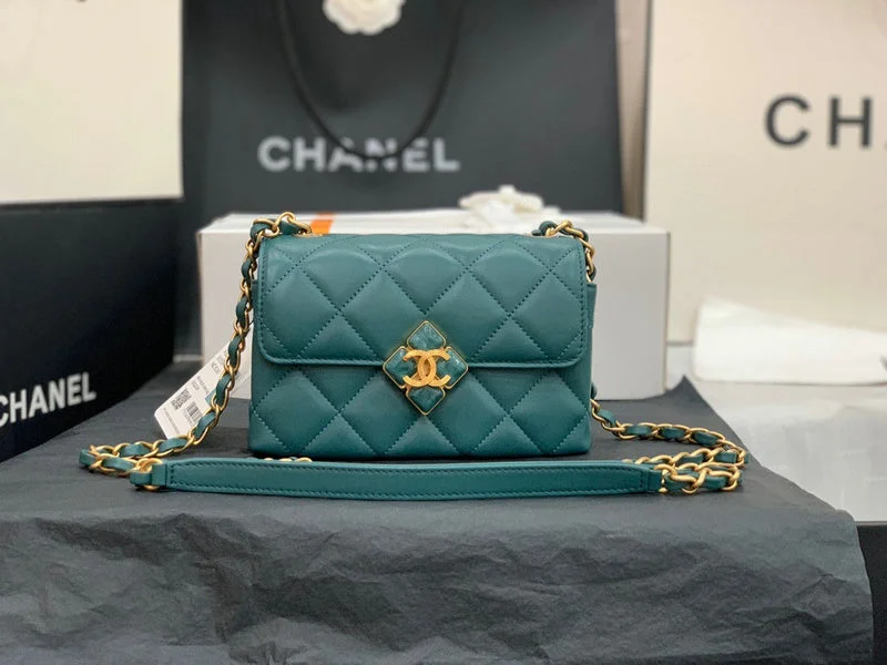 Chanel bags for food critics at restaurantsBC - CHANEL Bags - 4943