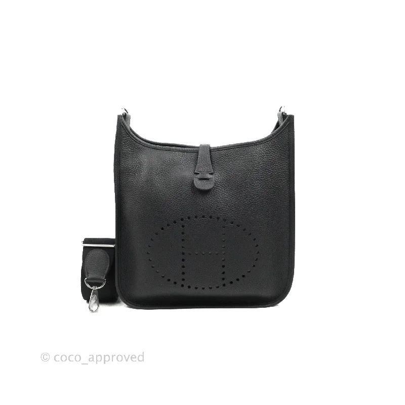 Hermès Evelyne Crossbody Bags for Daily ErrandsHermes Evelyne III 29 Black Clemence Silver Hardware