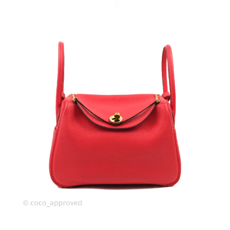 Hermès Kelly Danse 35cm Silver Hardware Goatskin HandbagHermès Lindy 26 Rouge de Coeur Clemence Gold Hardware