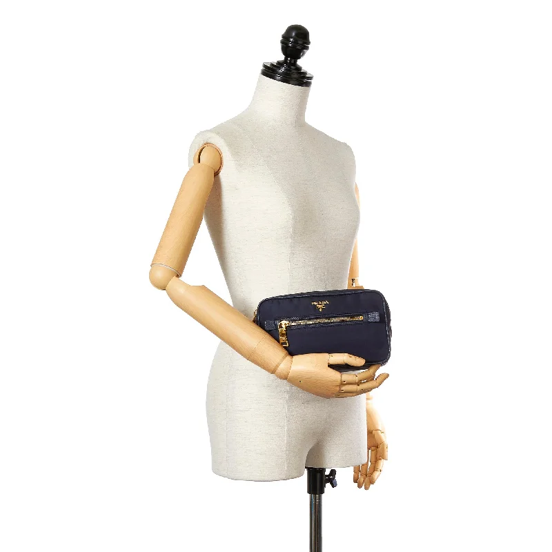 Prada Beaded Leather Clutch in Champagne for WeddingsPrada Saffiano-Trimmed Tessuto Clutch Clutch Bag